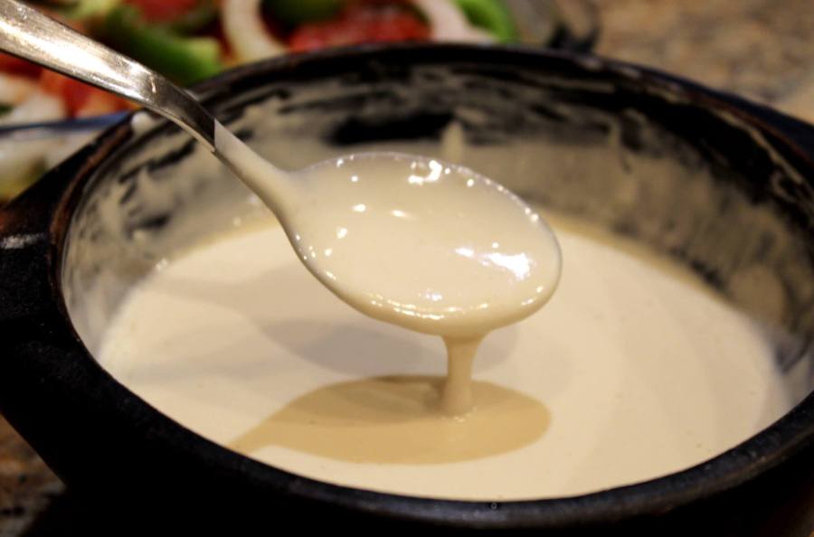 Taratoor – Lebanese Tahini Sauce